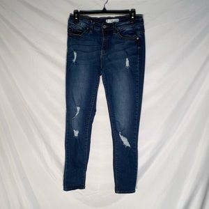 KanCan Distressed Skinny Jeans || Size 7/27